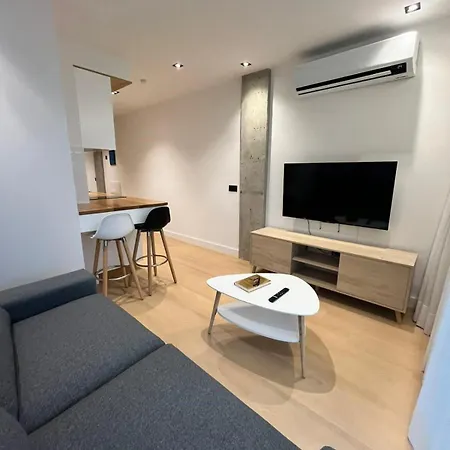 Moderno Costa 49 1d Apartment *